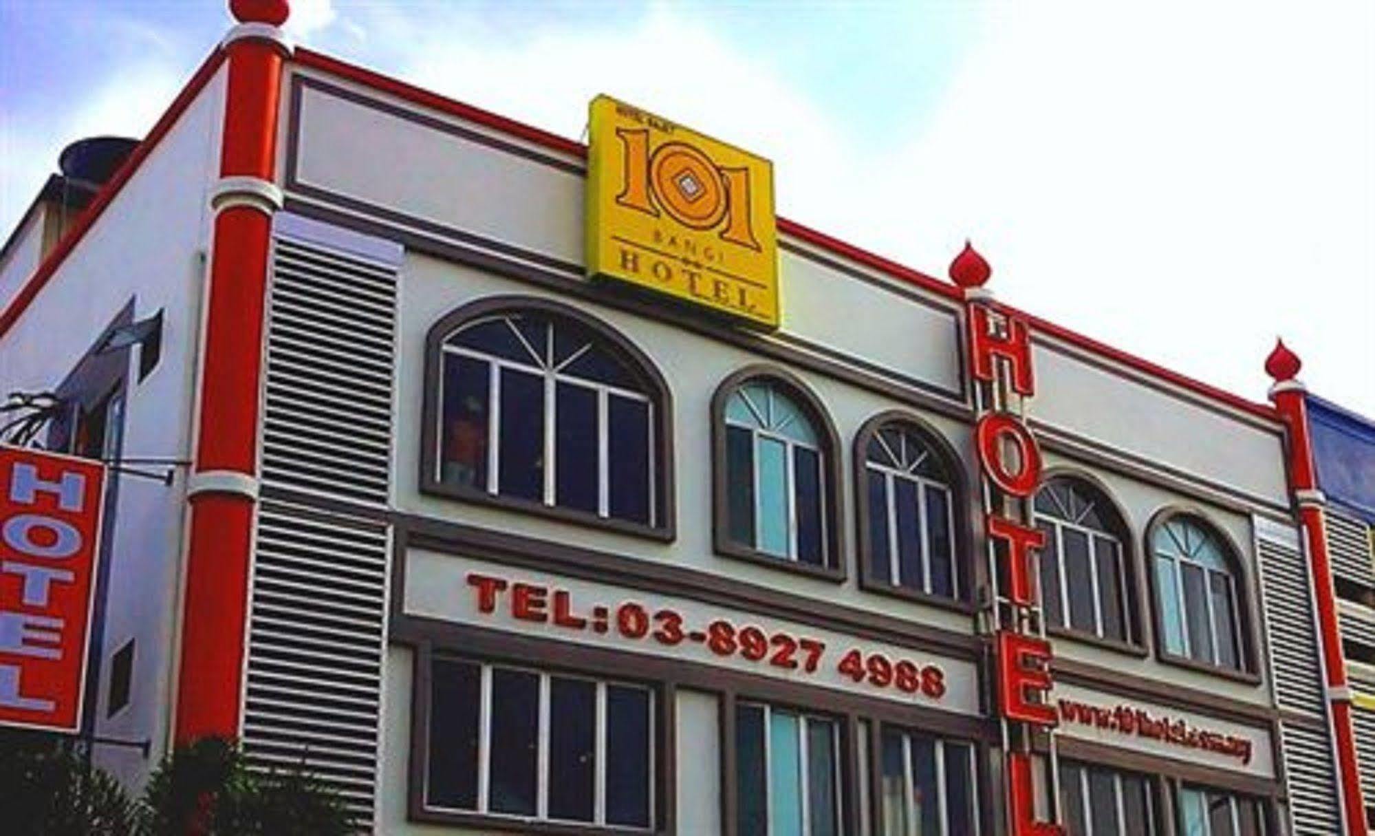 101 Hotel Банги Экстерьер фото